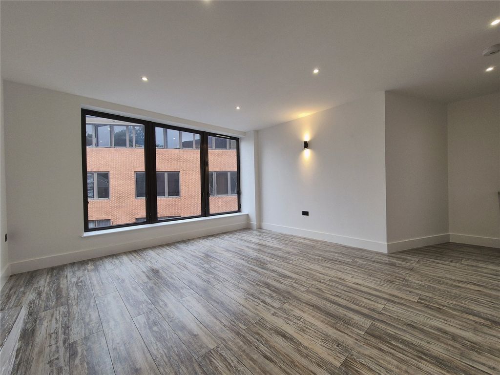 Property photo 3 of 7 Picture No. 07