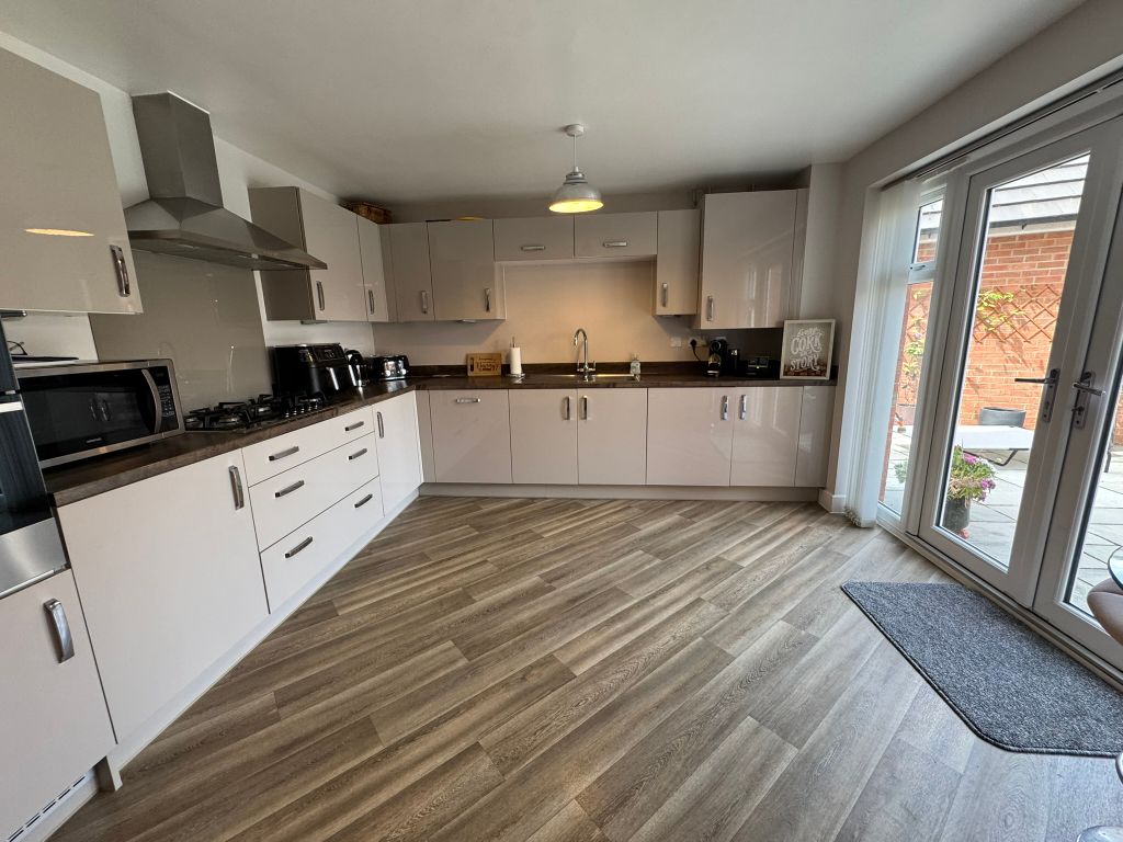 Property photo 2 of 25 Img_5513