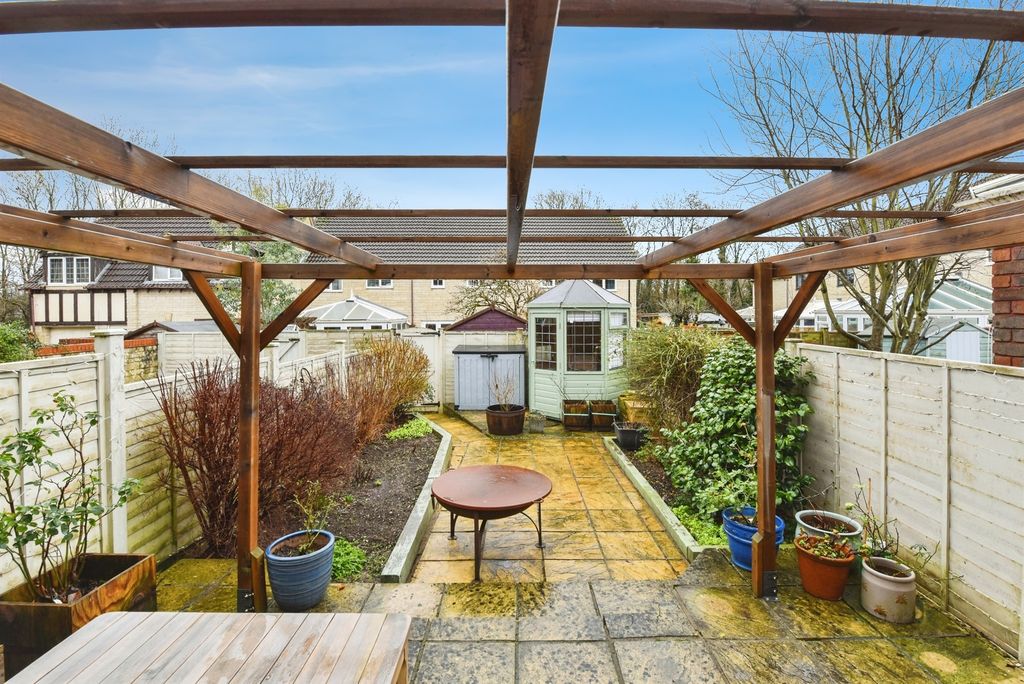 Property photo 2 of 13