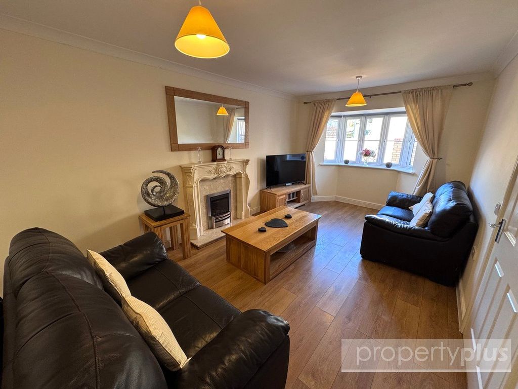 Property photo 3 of 18 Picture No. 11