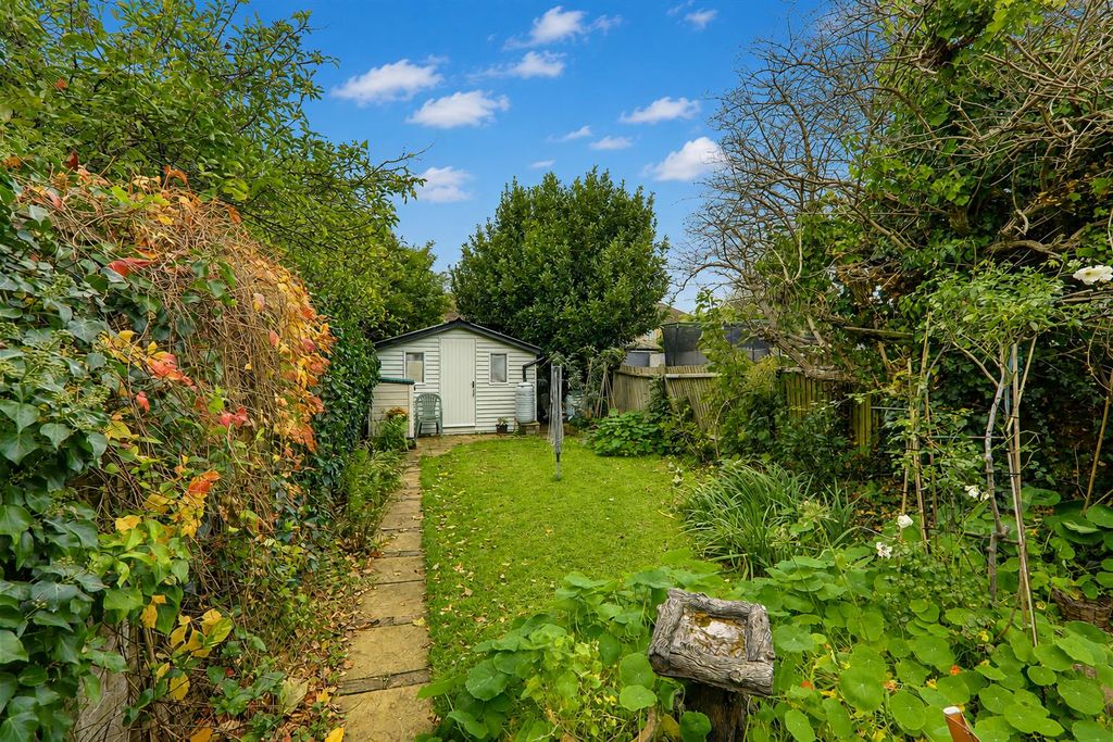 Property photo 2 of 18 Rear Garden