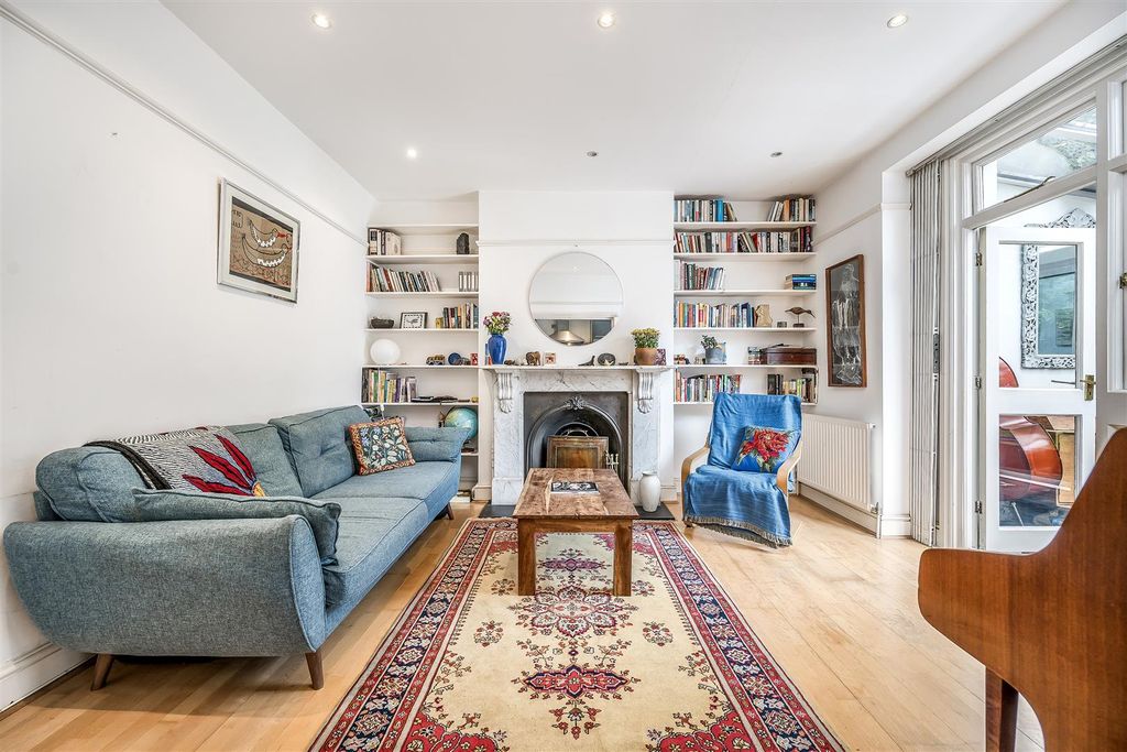 Property photo 3 of 13 54675-Hi-Res (10).Jpg