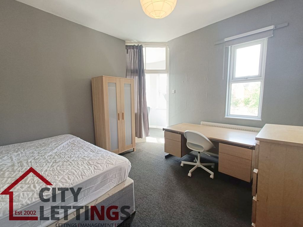 Property photo 2 of 20 Whatsapp Image 2025-09-10 At 16.08.00 (1)