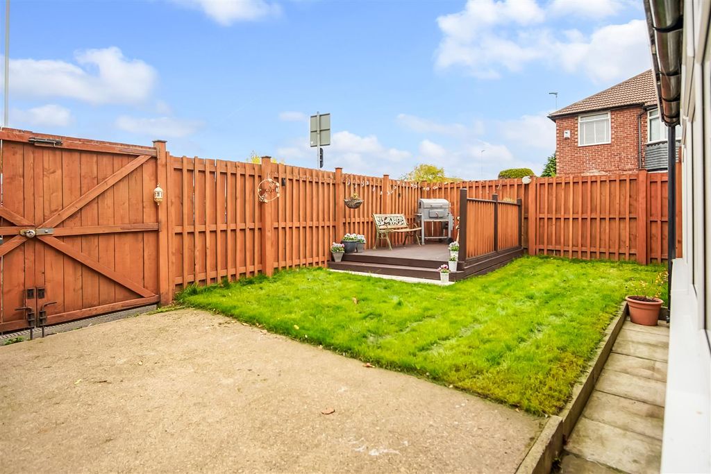 Property photo 2 of 14 Dsc05016.Jpg