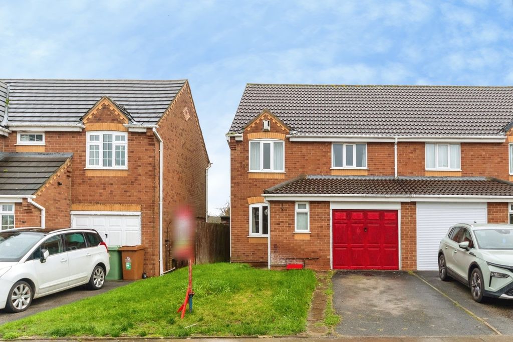 Property photo 1 of 18