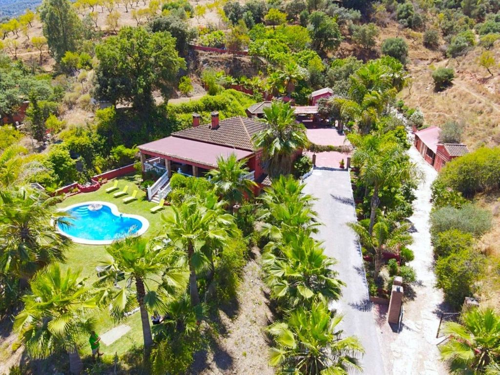 Property photo 1 of 10