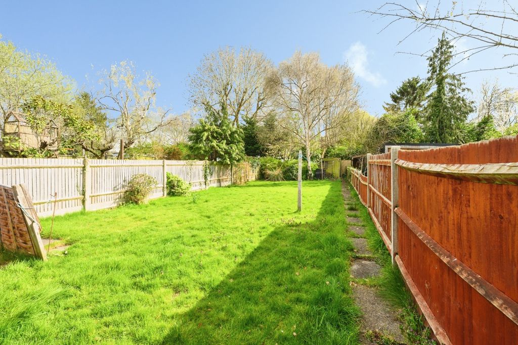 Property photo 2 of 16 Picture No. 08