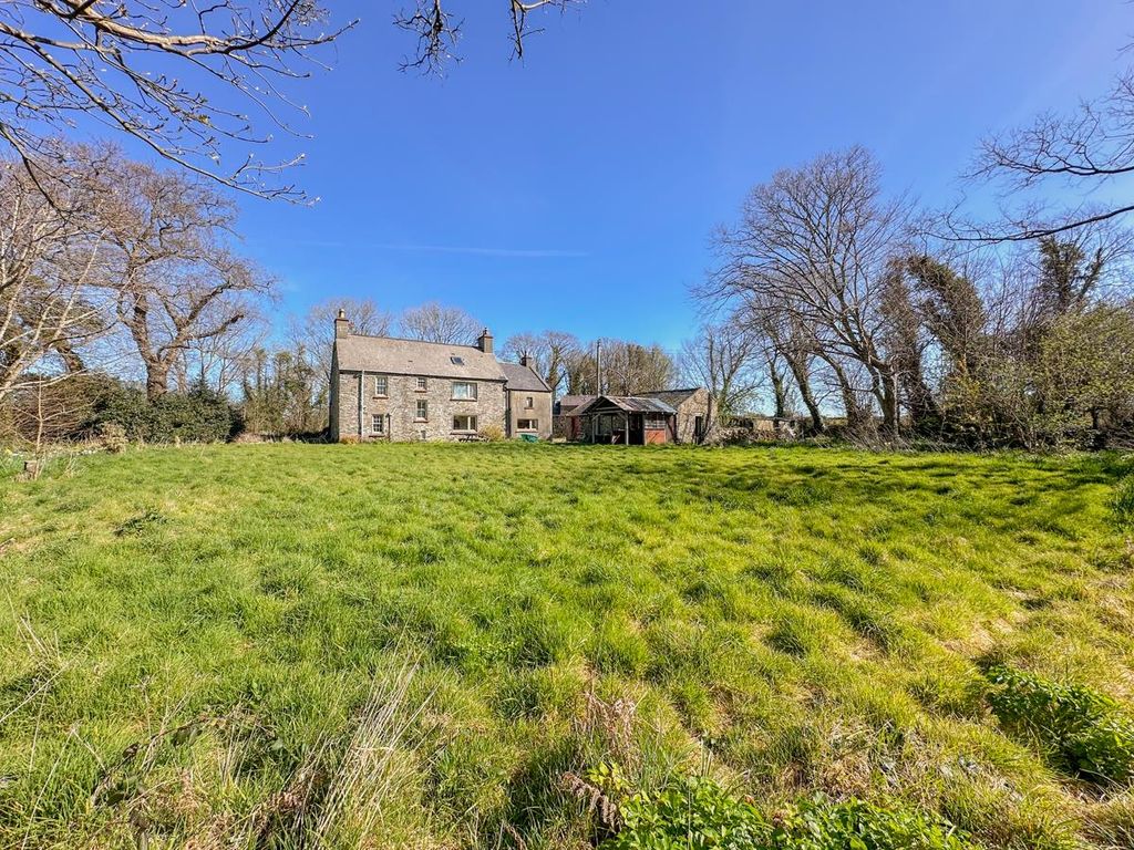 Property photo 1 of 13 1.Jpg