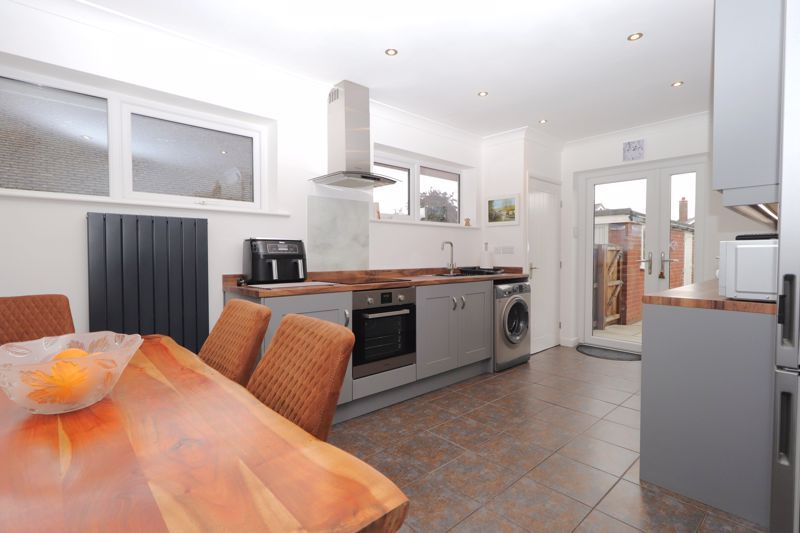 Property photo 2 of 29 Dining Kitchen