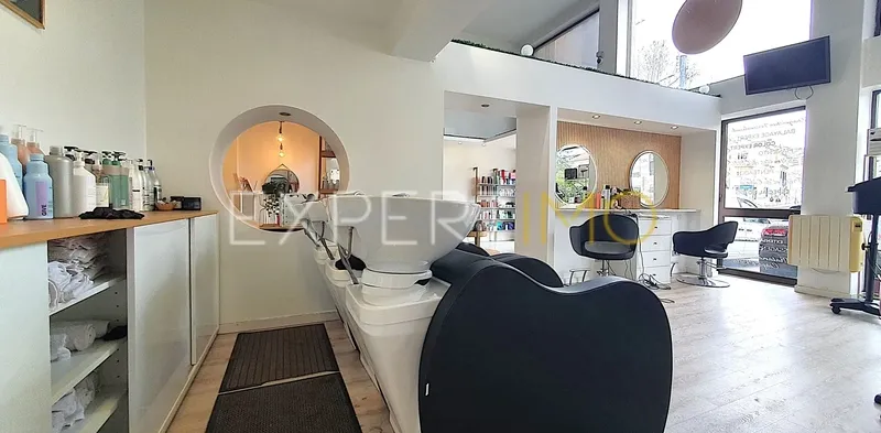 Property photo 3 of 16 Img 2