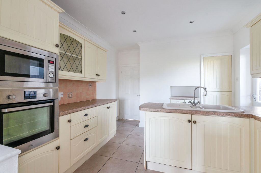 Property photo 3 of 14 Photography