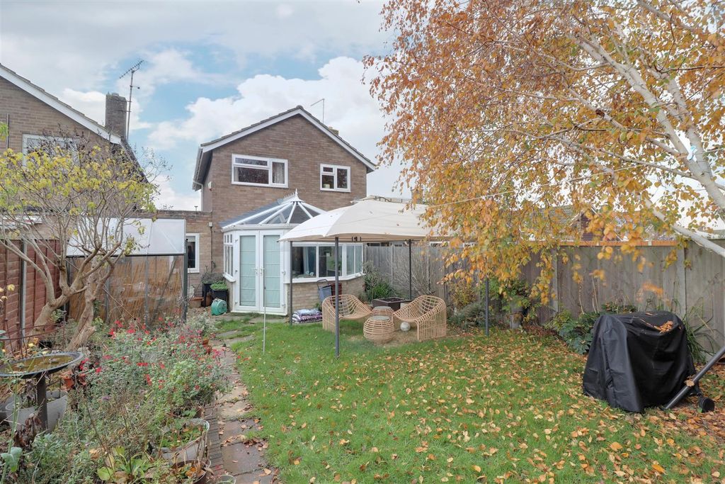 Property photo 3 of 14