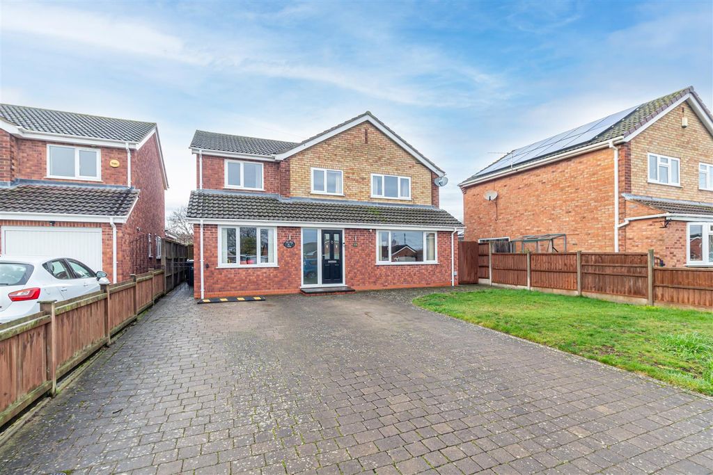 Property photo 1 of 31 Frotn-2.Jpg