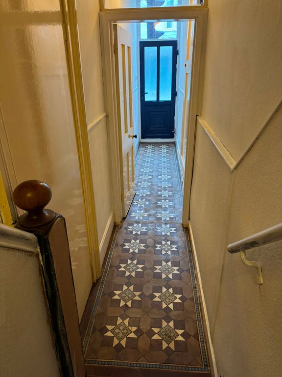 Property photo 2 of 12