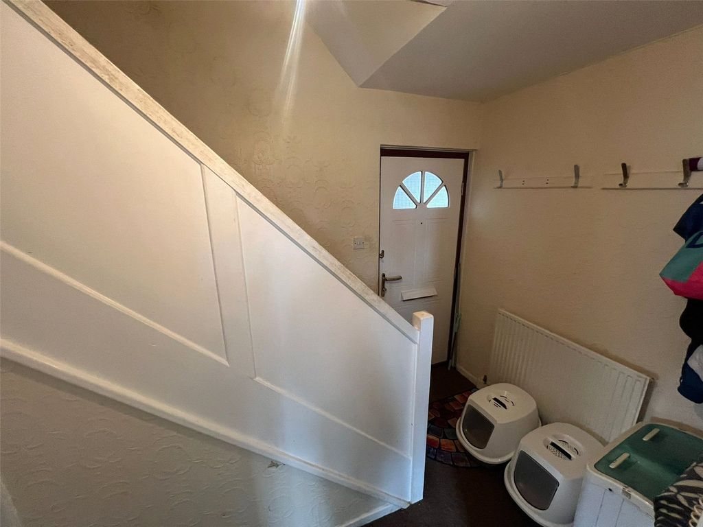 Property photo 2 of 12 Picture No. 15