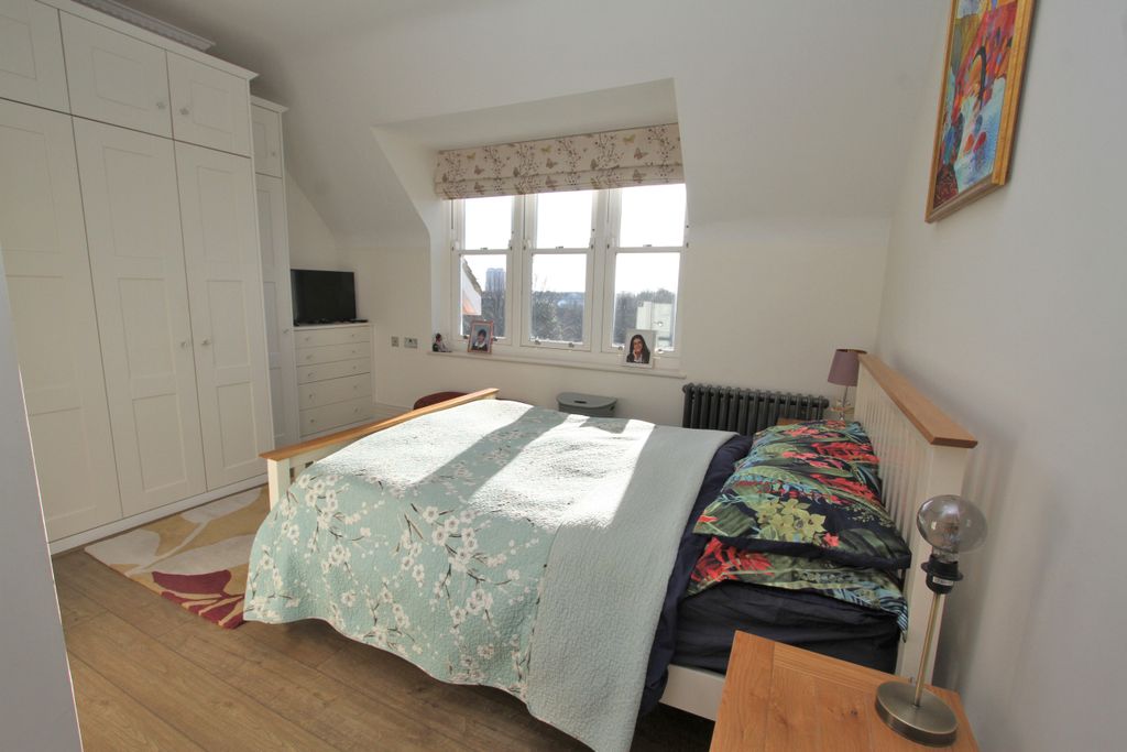 Additional image 26 of 5 bed flat for saleGaudick Road, Eastbourne BN20