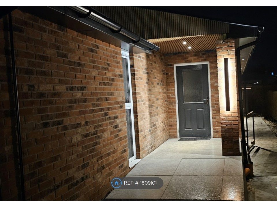 Property photo 2 of 3 Entrance Door