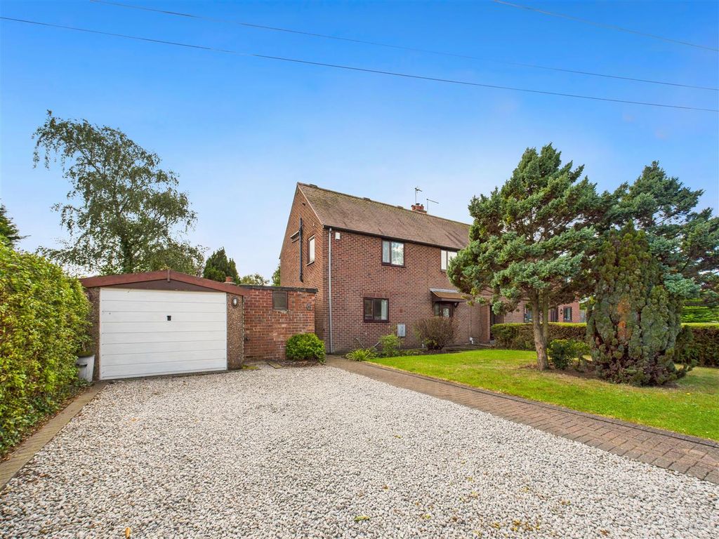 Property photo 1 of 14 Cam03486G0-Pr0151-Still018.Jpg