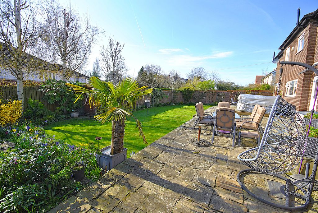 Additional image 38 of 5 bed detached house for saleBawtry Road, Doncaster DN4