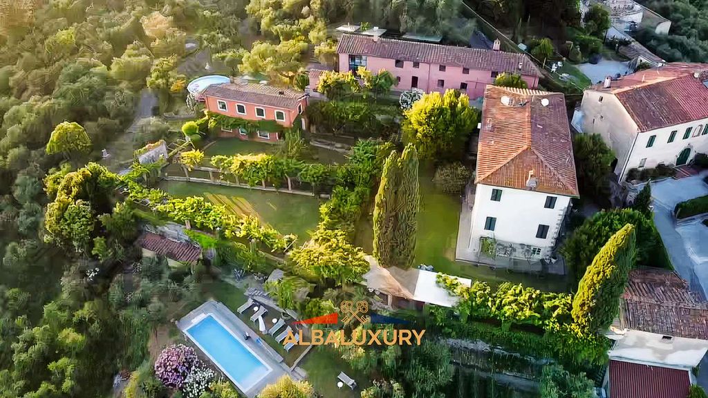 Property photo 3 of 41