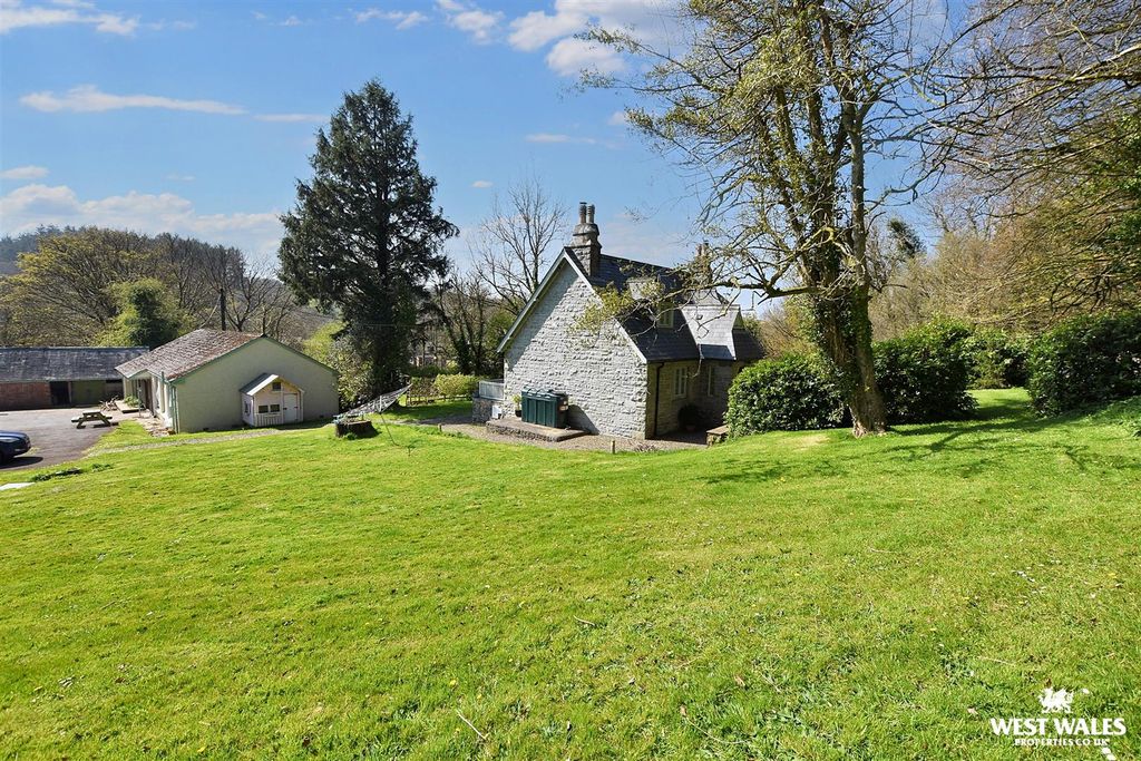 Property photo 1 of 25 23 (8).Jpg