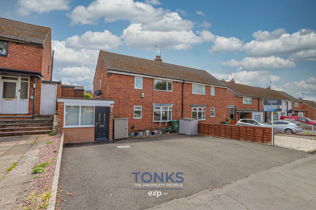 Property photo 1 of 18