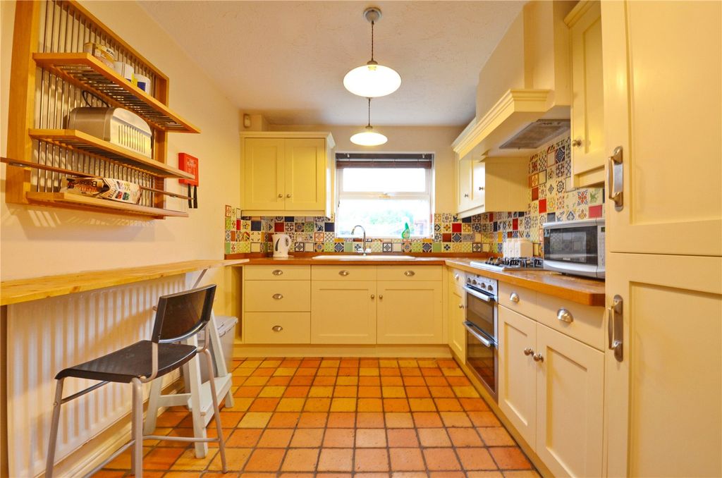 Property photo 2 of 7 Picture No. 06