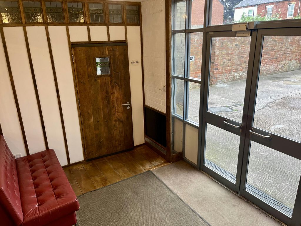 Property photo 2 of 11 Img_2127.Jpg