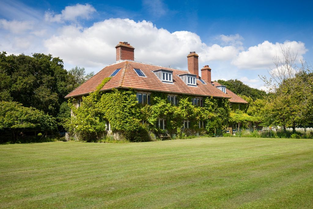 Property photo 1 of 29 Picture No. 03