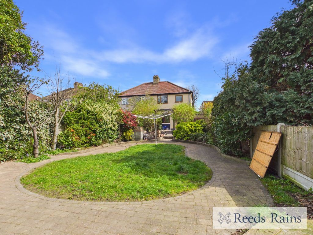 Property photo 1 of 20 Picture No. 21