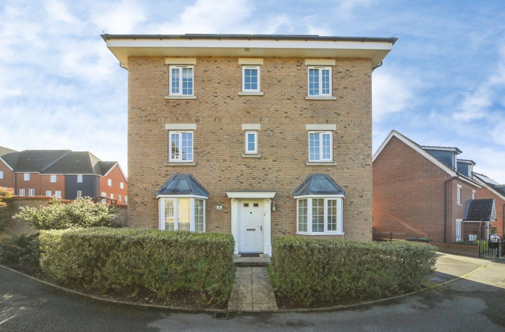 Property photo 1 of 26