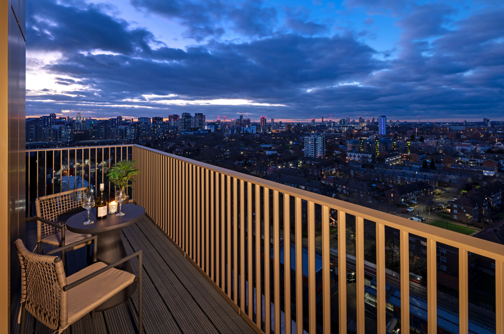 Property photo 2 of 12