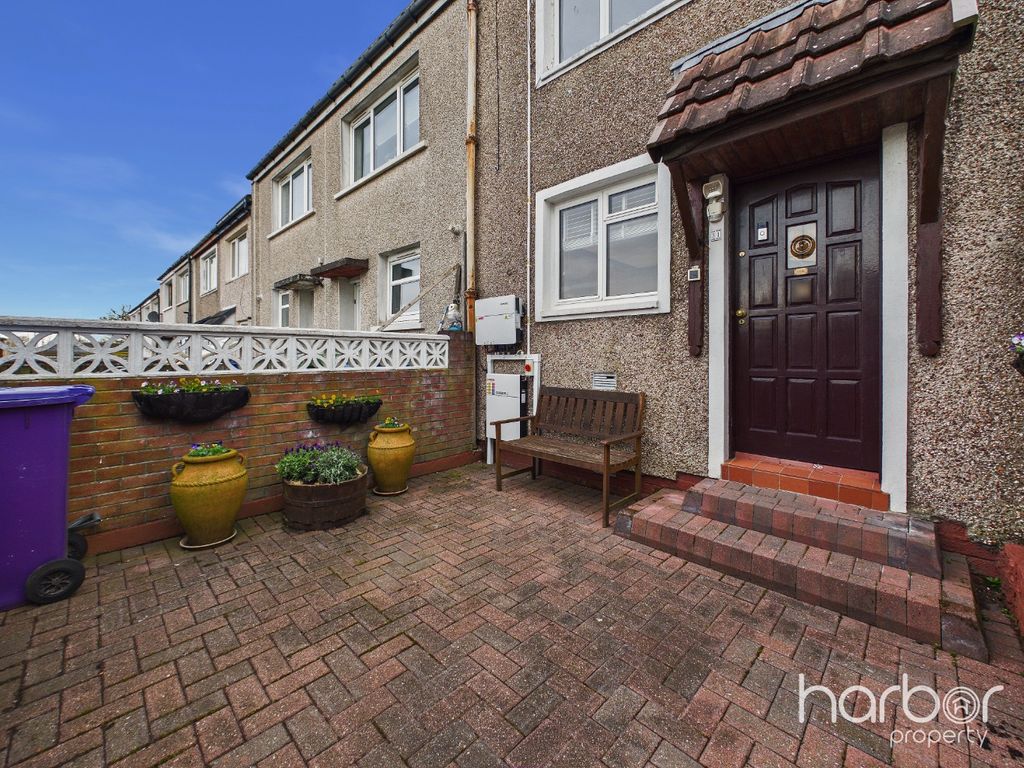 Property photo 2 of 15 5036294