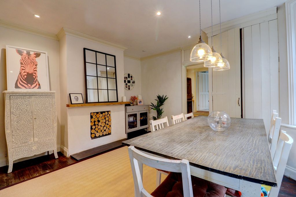 Property photo 2 of 14 Picture No. 07