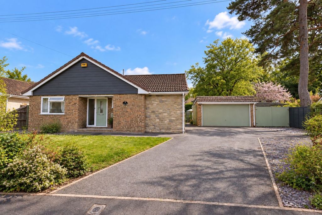 Property photo 1 of 23