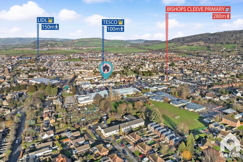 Property photo 2 of 8 Photo 1