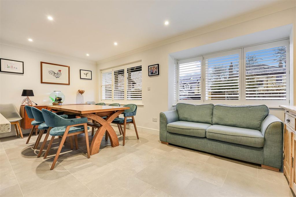 Property photo 2 of 30 Img (24).Jpg