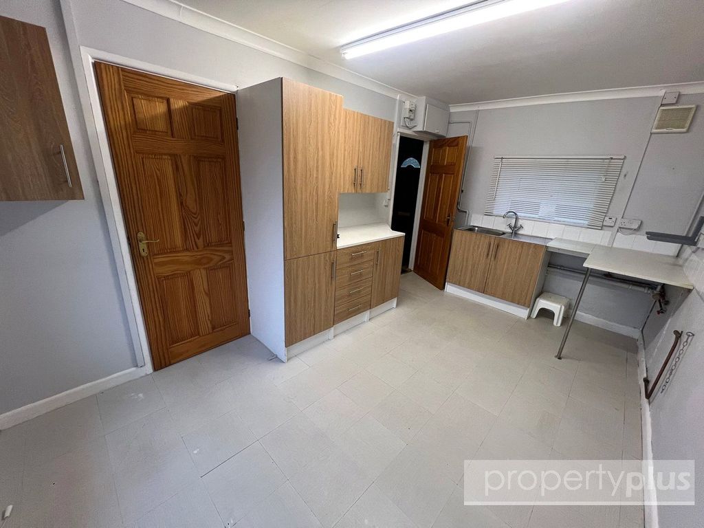 Property photo 3 of 11 Picture No. 05