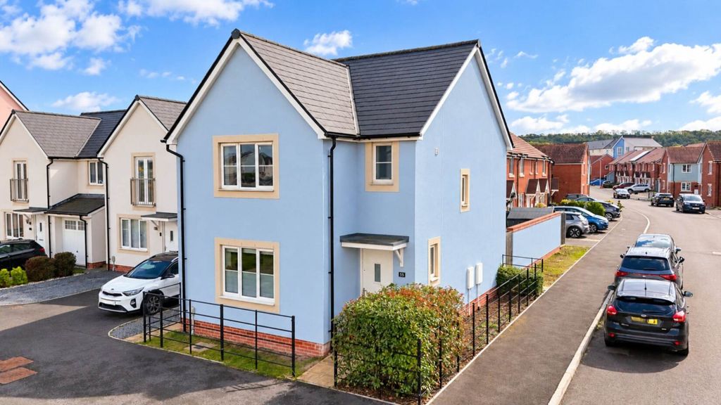 Property photo 1 of 24