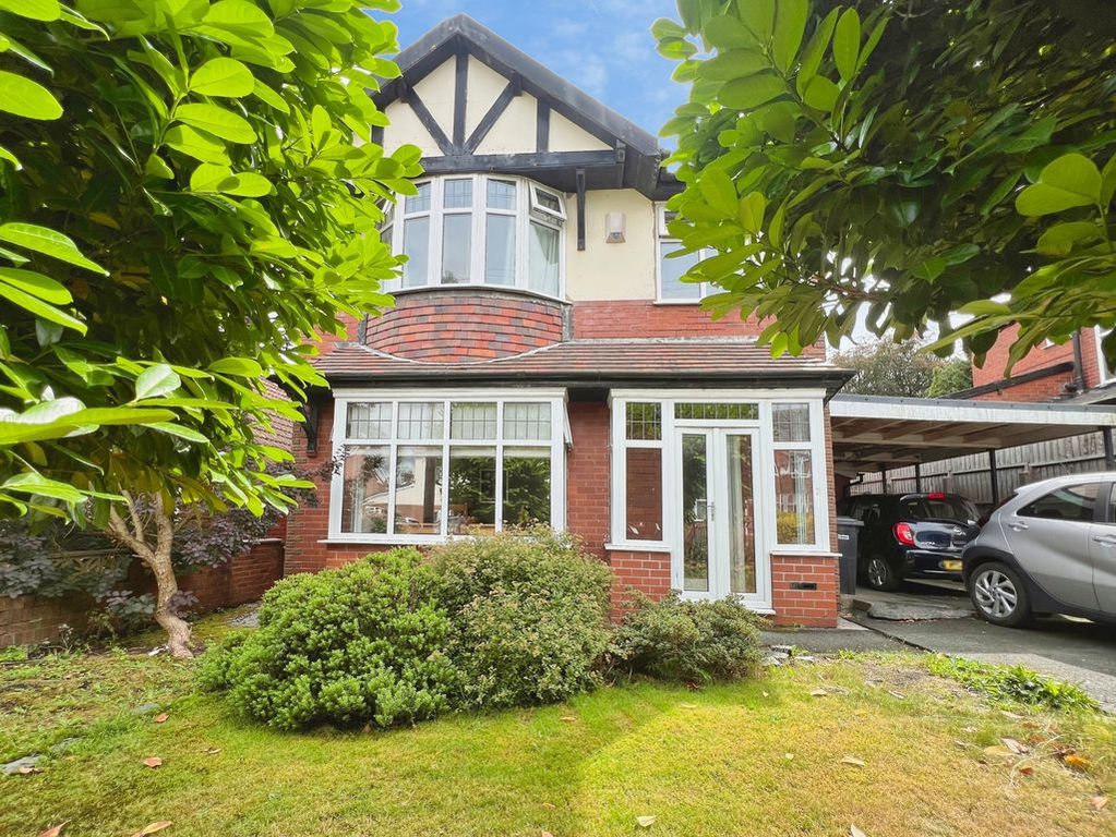Property photo 1 of 19 External