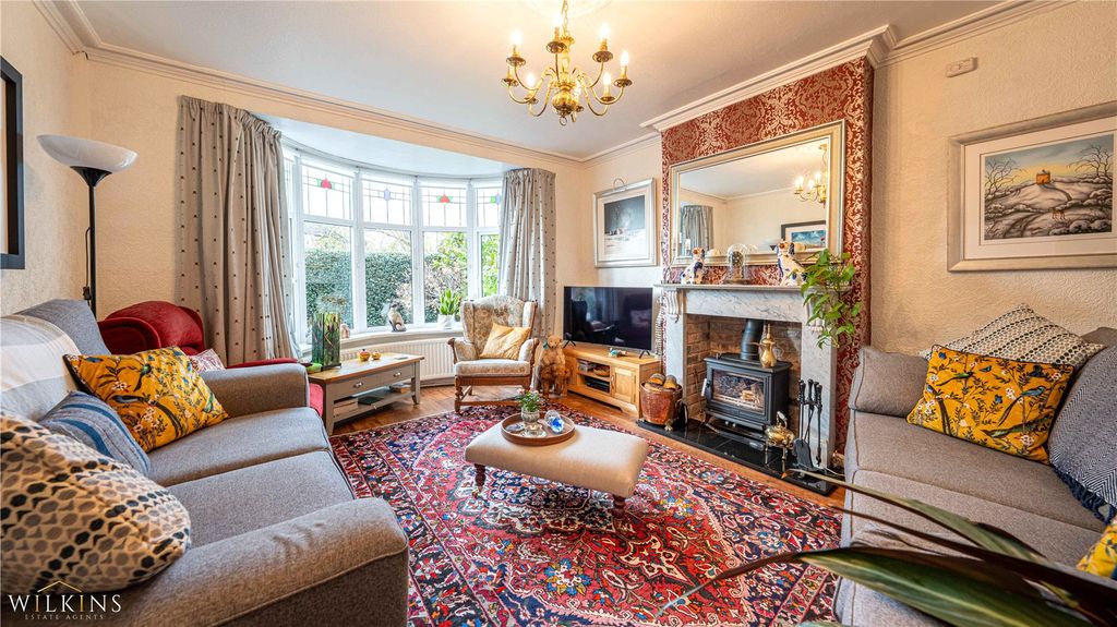 Property photo 3 of 43 Picture No. 10