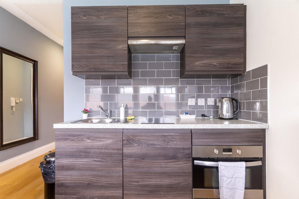 Property photo 1 of 7 Img_9019-Hdr.Jpg