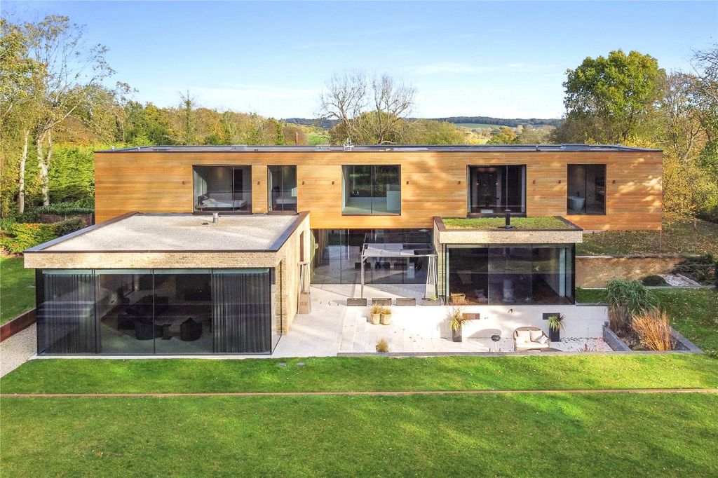 Property photo 1 of 17 Elevated With Views