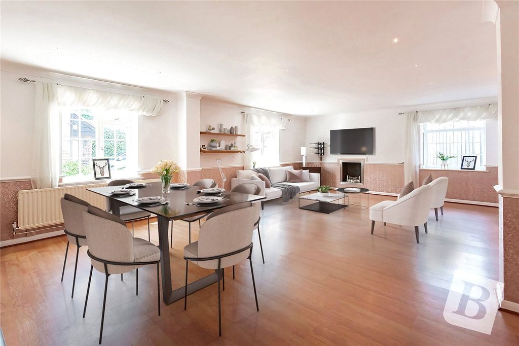 Property photo 2 of 17 Living Room