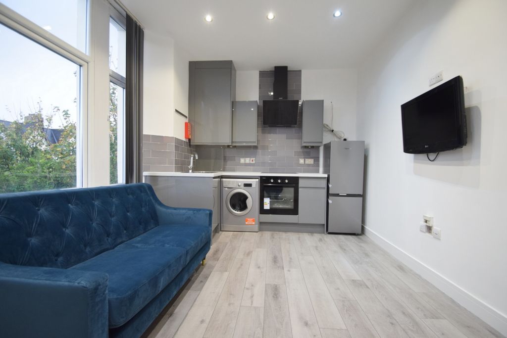 Property photo 2 of 5 Photo 2