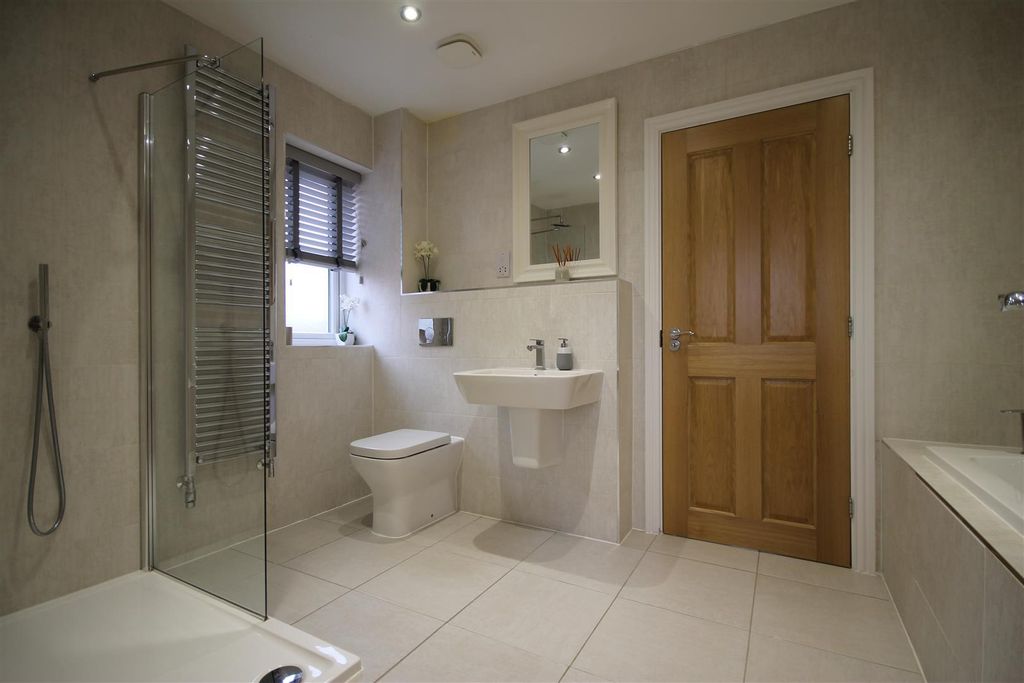 Additional image 21 of 5 bed detached house for saleEachwick Drive, Medburn, Newcastle Upon Tyne NE20
