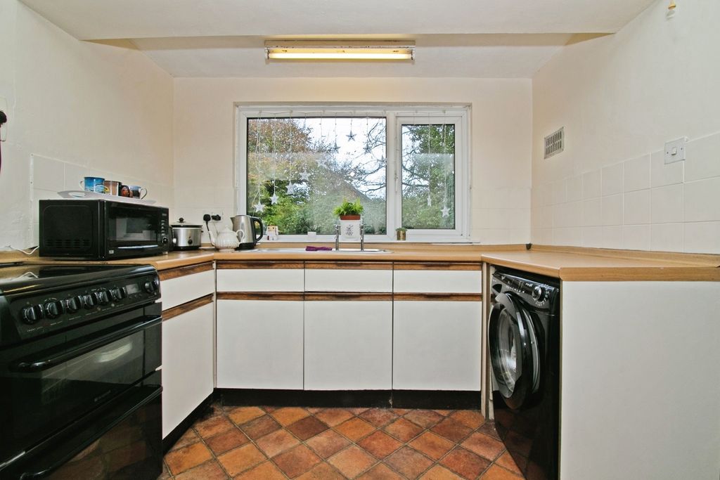 Property photo 2 of 16 Photo