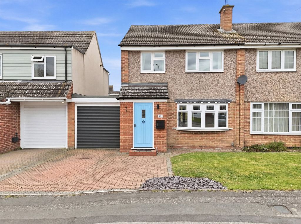 Property photo 1 of 19 Front