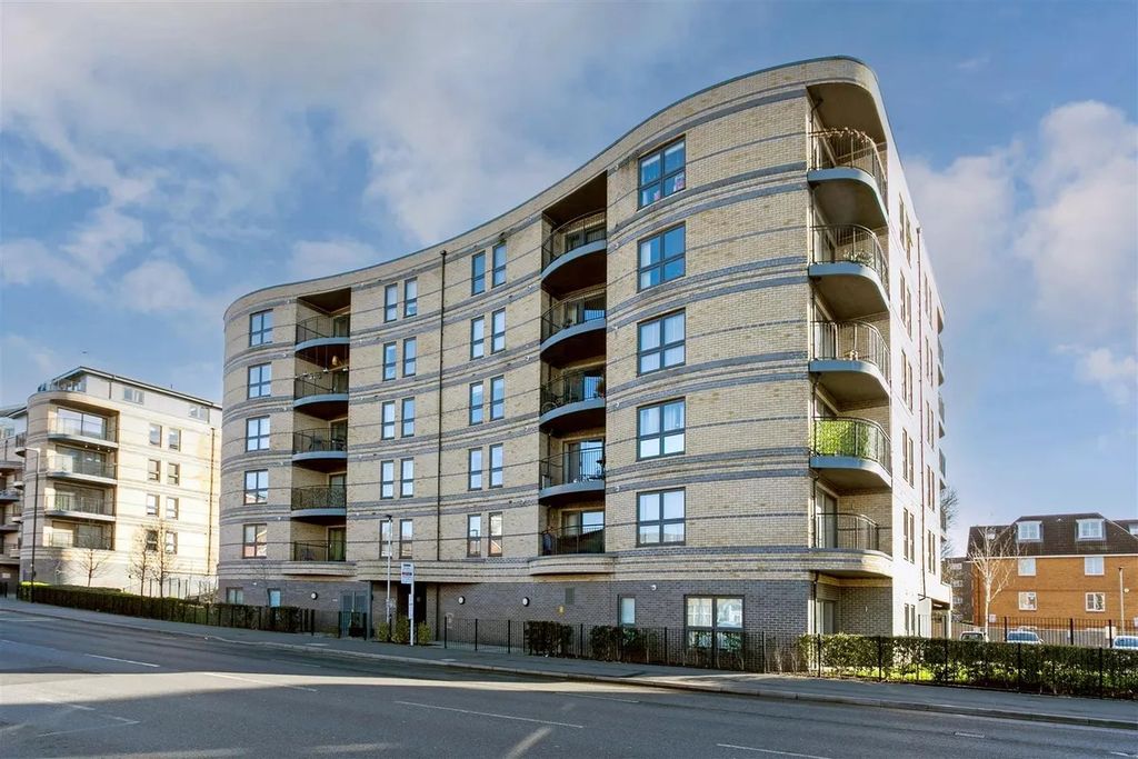 Property photo 1 of 12 60A3d3A01Fa7375Fecd7A0E329c669Baf2816277