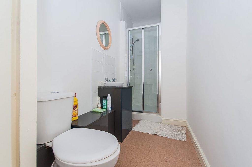 Property photo 3 of 5